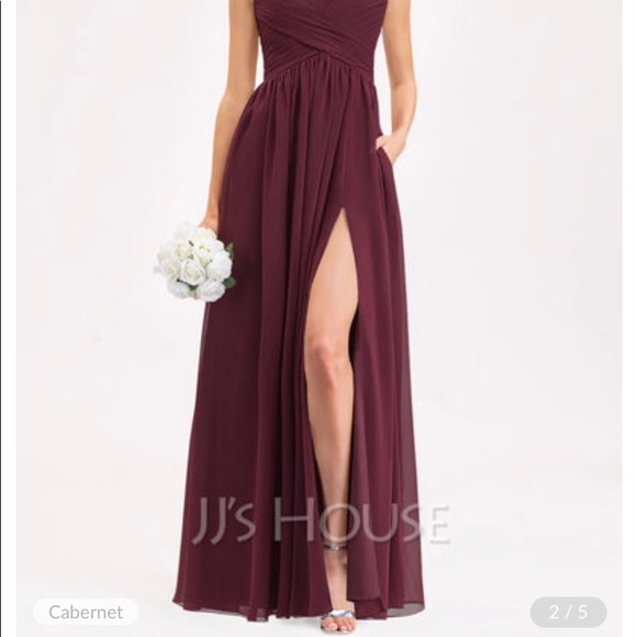 Burgundy bridesmaids/ prom dress - Picture 2 of 9